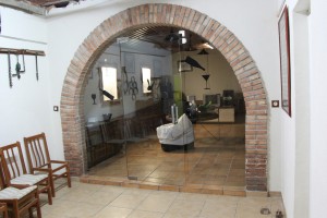 Tempered glass arch at a winery near Barcelona
